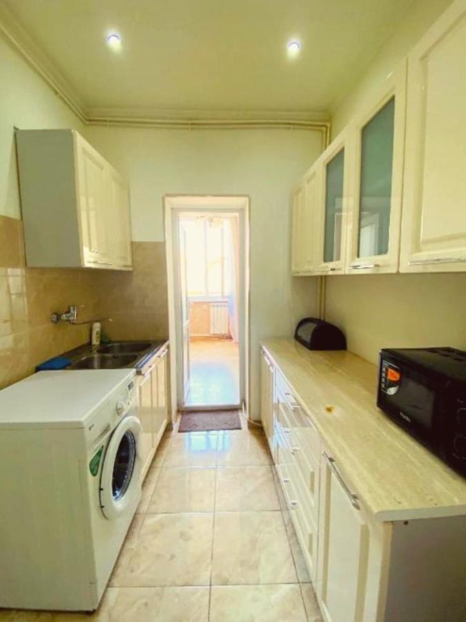 Your Home In Tiflis Exterior foto